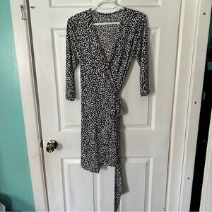 Women’s Cheetah Wrap Dress Size Small